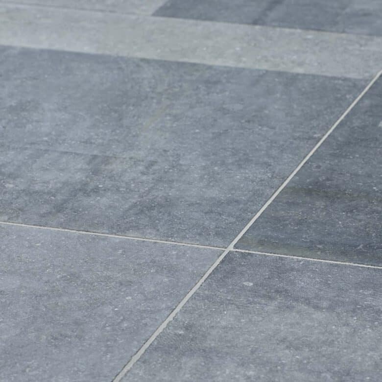 Belgian Blue Stone - Garden terrace - Floor tiles - Finish : Sawn